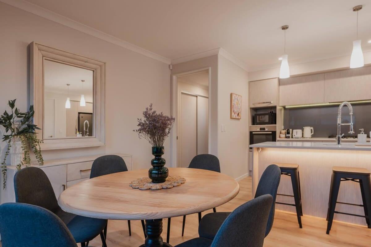 Elegant 3Br Home On Mustang Avenue Christchurch Buitenkant foto